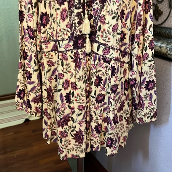NWT Torrid Top Boho Floral Long Ballon Sleeve Top Embroidered Sz 5 - Picture 3 of 16